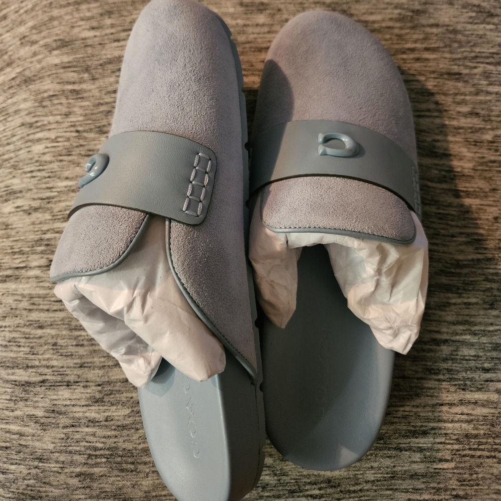 Coach Clogs - Picture 2 of 9